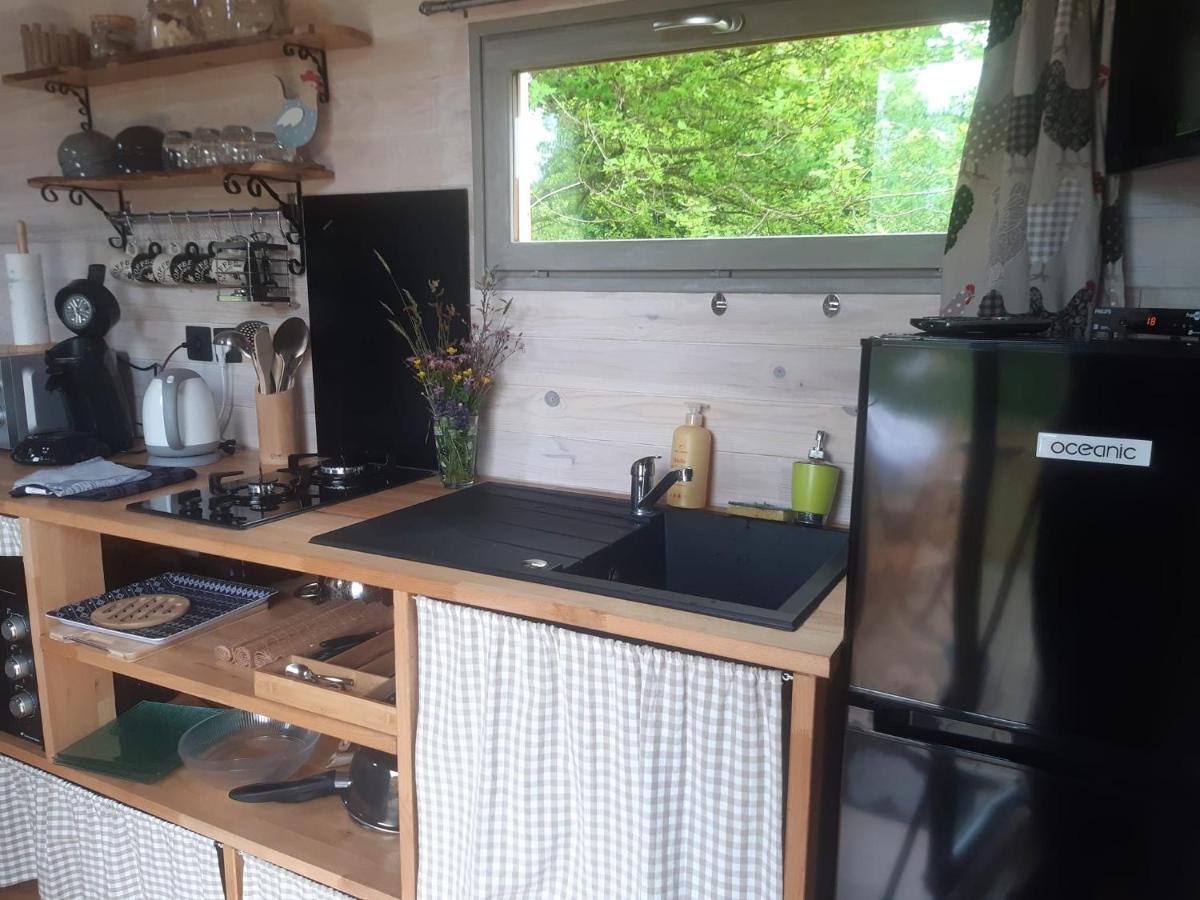 Tiny House Pensionat Saint-Vallier  Eksteriør billede