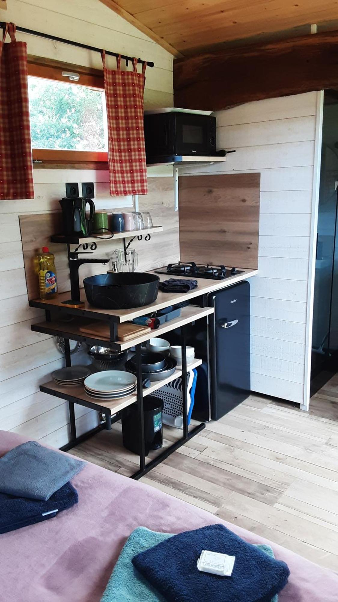 Tiny House Pensionat Saint-Vallier  Eksteriør billede