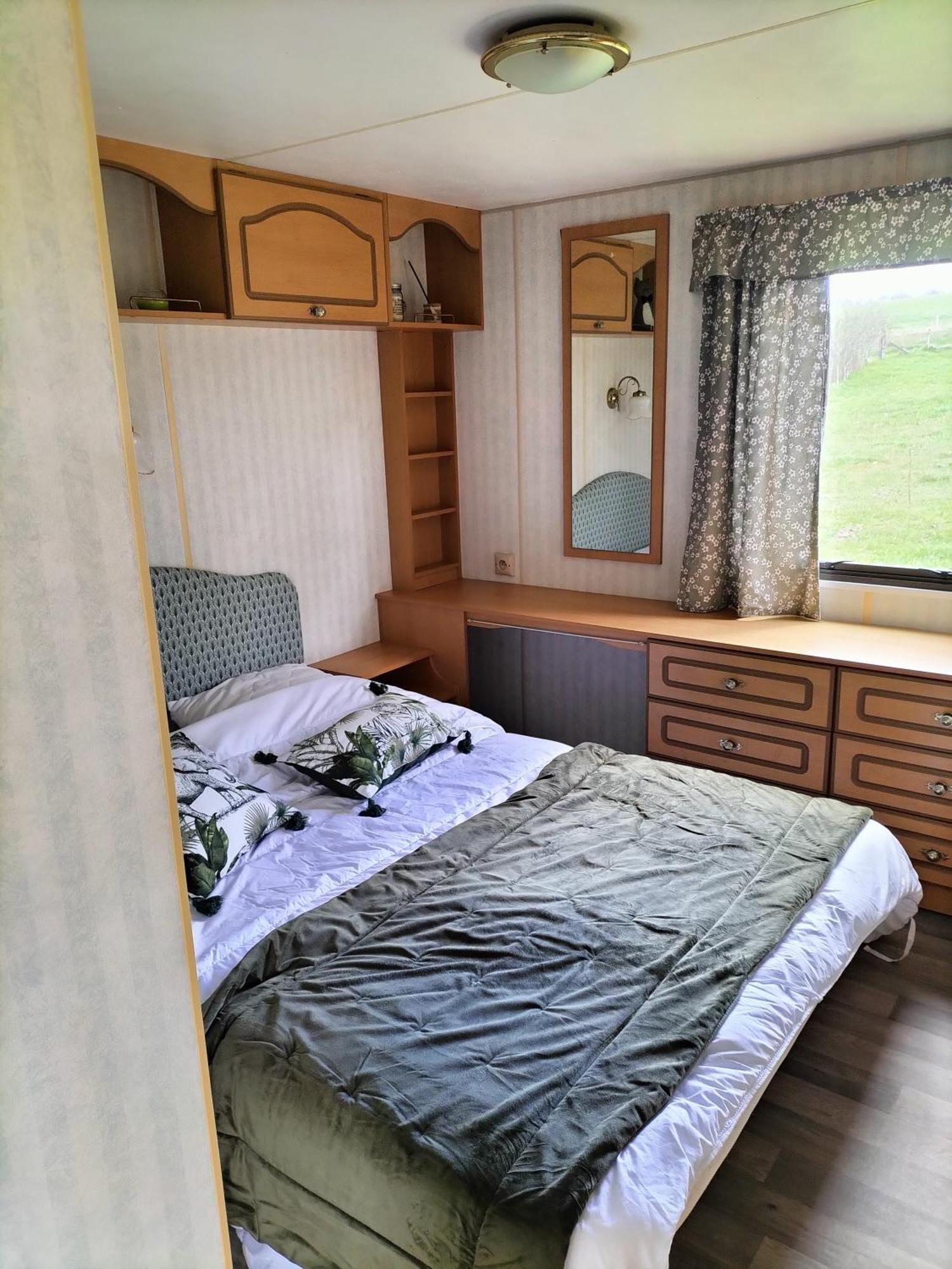 Tiny House Pensionat Saint-Vallier  Eksteriør billede