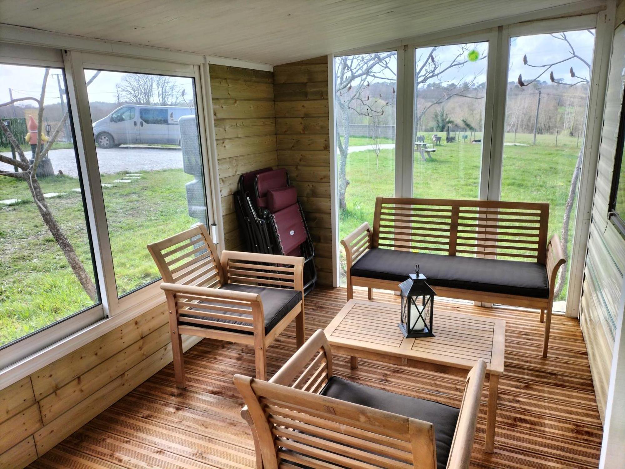 Tiny House Pensionat Saint-Vallier  Eksteriør billede